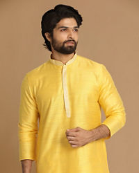 Manyavar Men Yellow Plain Kurta Pajama