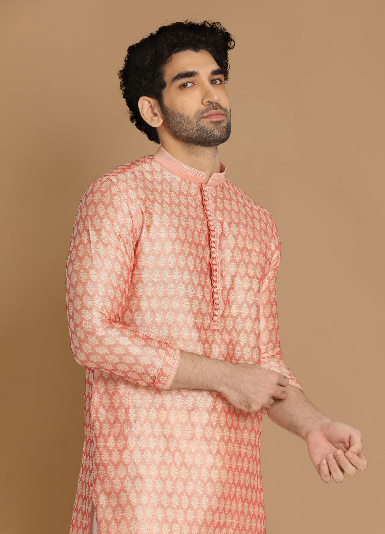 Manyavar Men Light Pink Self Design Kurta Pajama