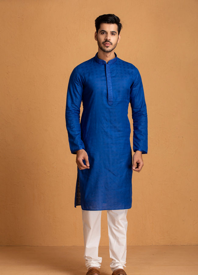 Manyavar Men Indigo Blue Self Chequered Kurta