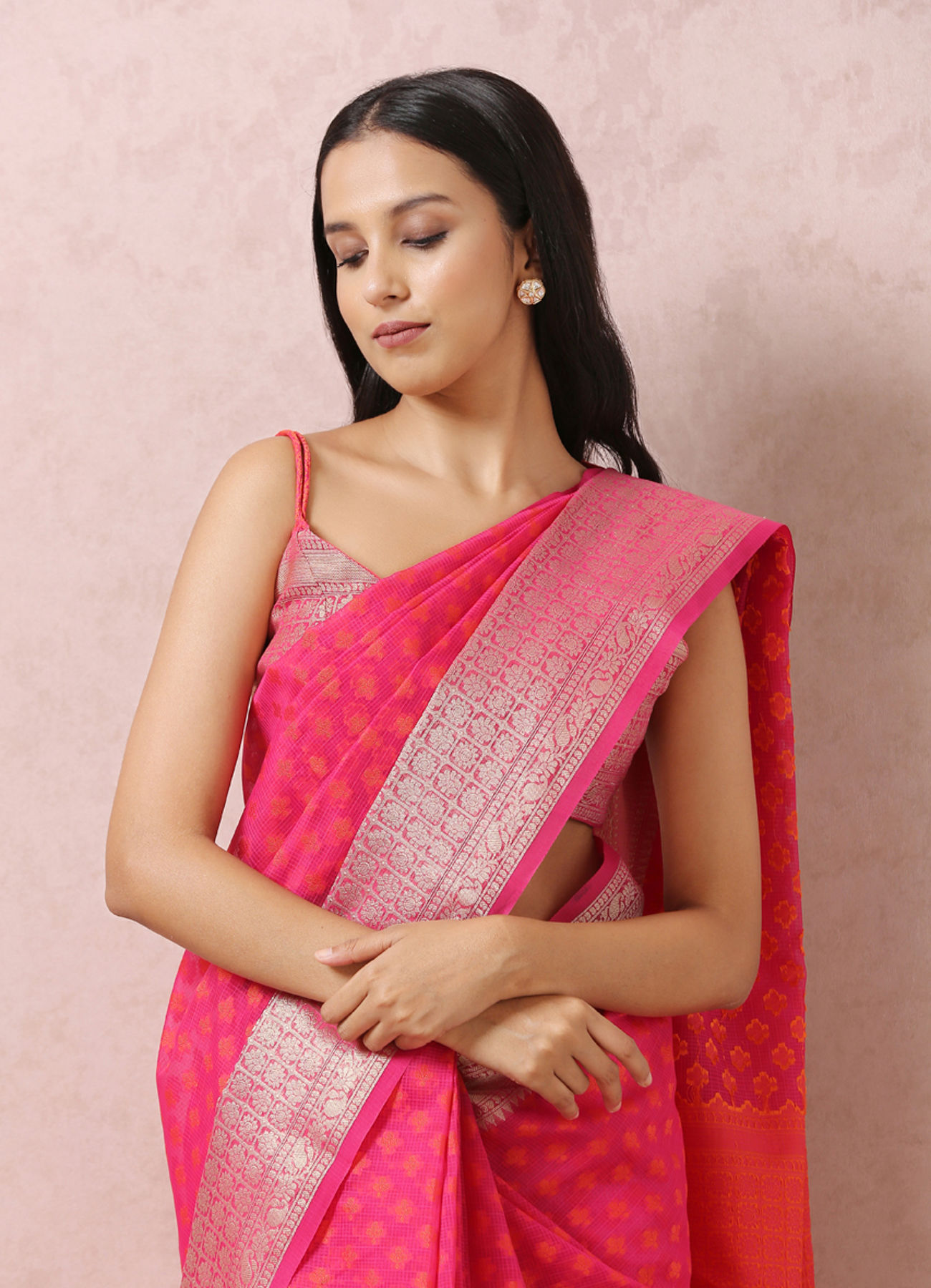 Mohey Women Rani Pink Chanderi Saree