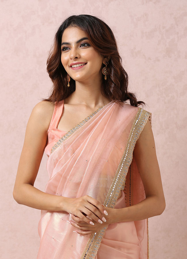 Mohey Women Light Pink Organza Saree
