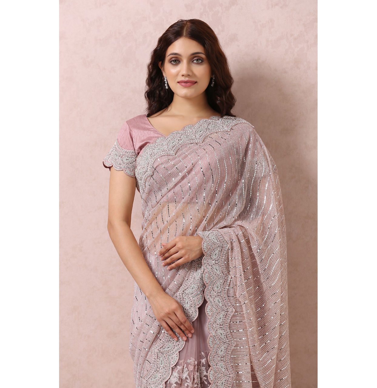 Mohey Women Purple Mirror Embroidered Saree