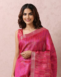 Mohey Women Rani Pink Saree With Golden Border