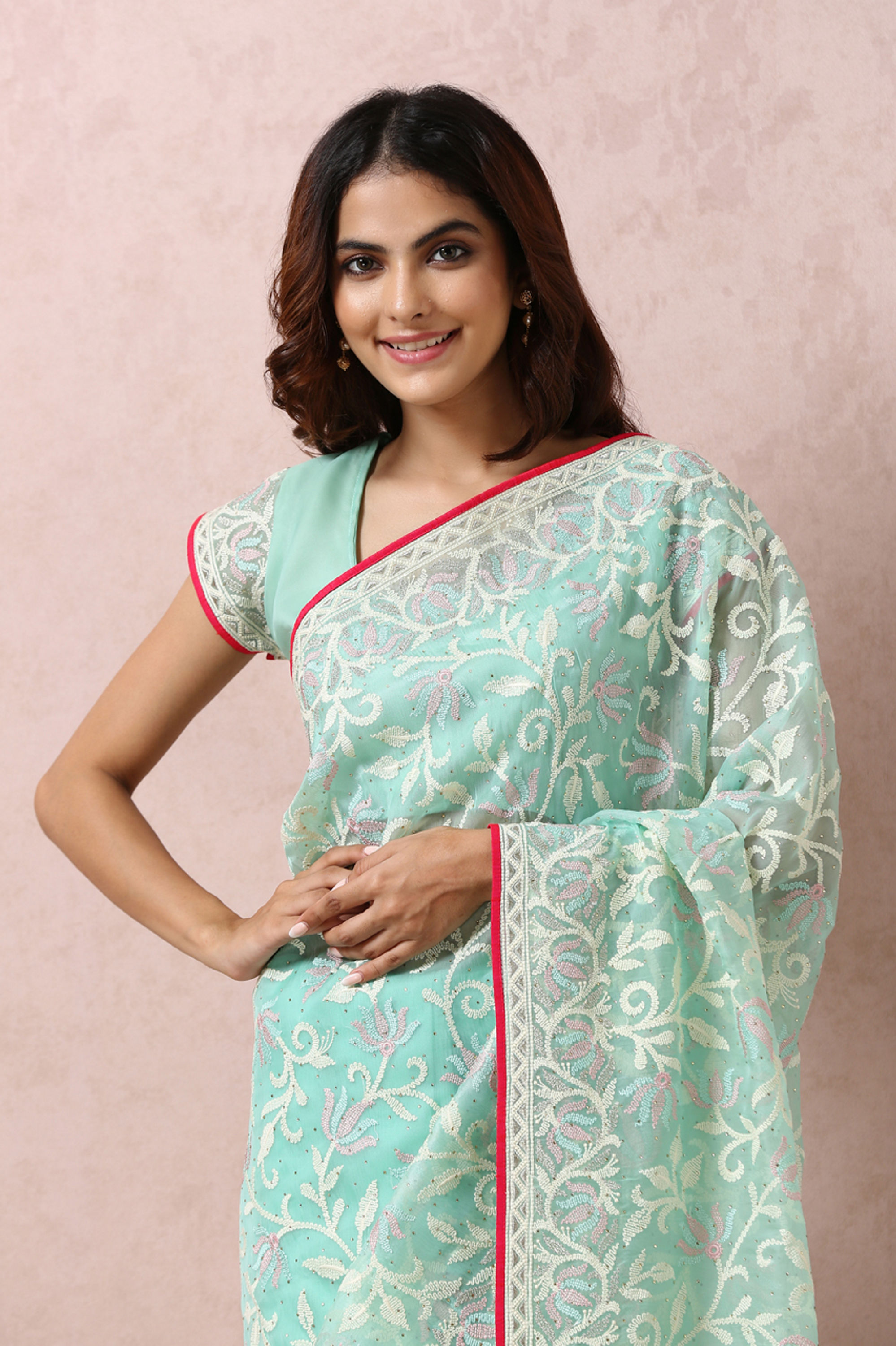 Mohey Women Sea Green Embroidered Saree