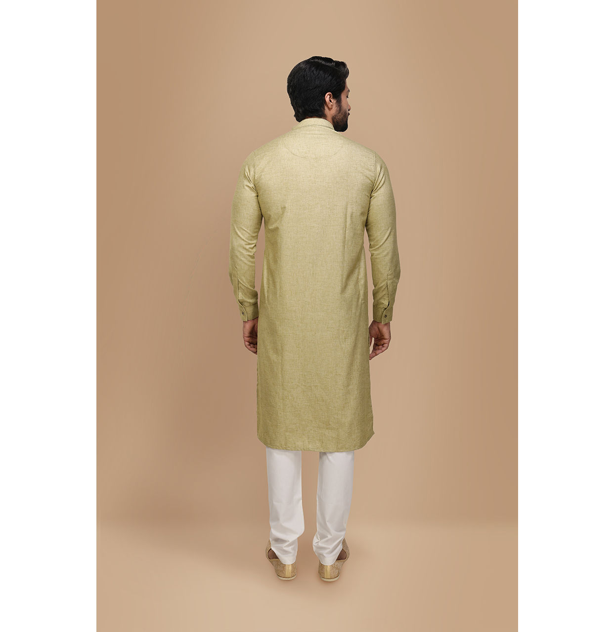 Manyavar Men Light Green Solid Kurta Set