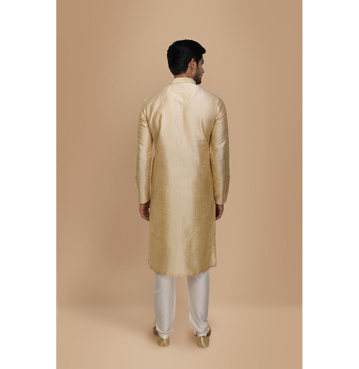 Manyavar Men Beige Plain Kurta Set