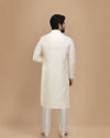 alt message - Manyavar Men Off White Self Embossed Kurta Set image number 2