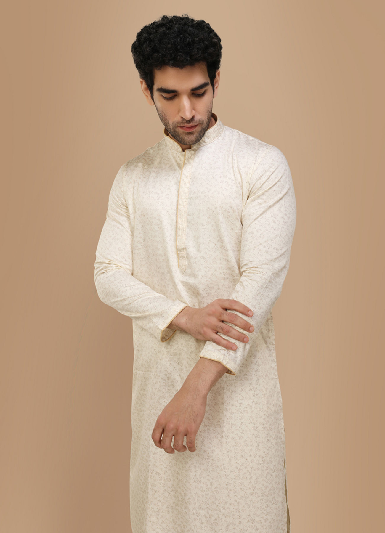 Manyavar Men Elegant Cream Kurta Set