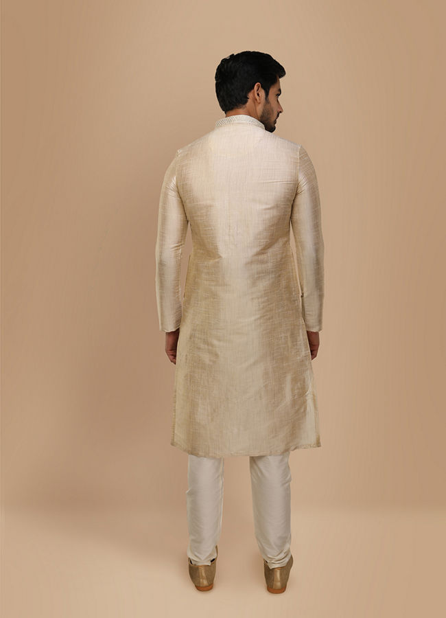 Manyavar Men Green Art Silk Embroidered Kurta Set