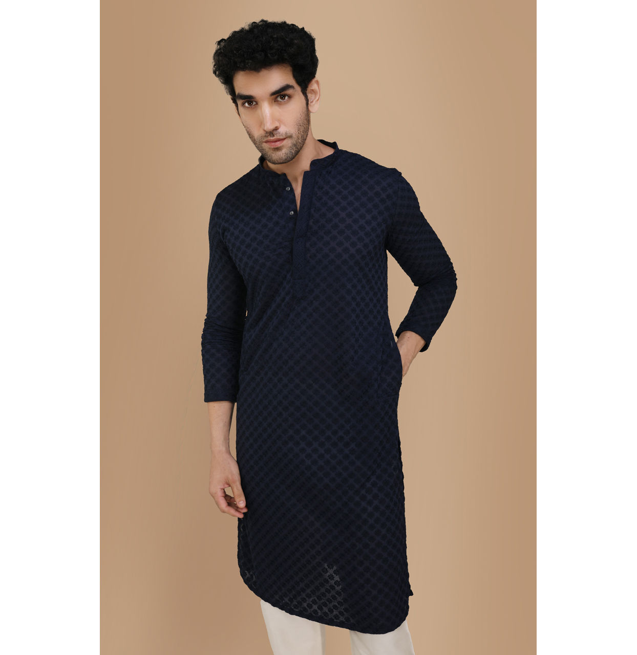 alt message - Manyavar Men Royal Blue Chikankari Kurta Pajama image number 0