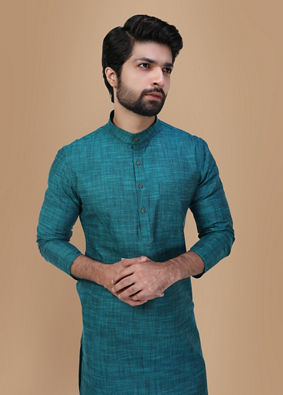 alt message - Manyavar Men Jade Green Self Design Kurta image number 0