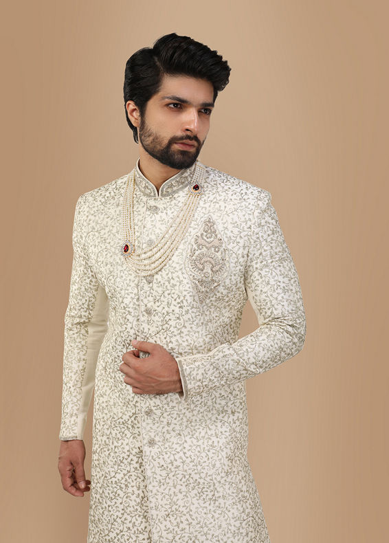 Manyavar Men Elegant Off White Sherwani