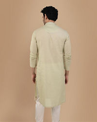 Manyavar Men Light Green Solid Kurta Set With Neck Detailing