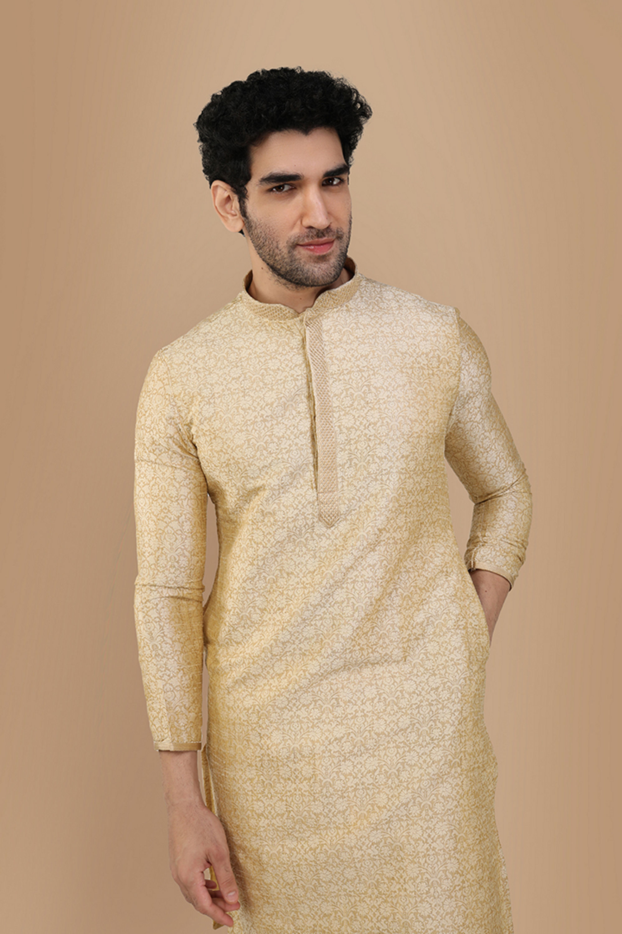 Manyavar Men Basic Cream Kurta Set