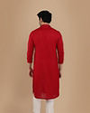 alt message - Manyavar Men Scarlet Red Kurta Set With Neck Detailing image number 2