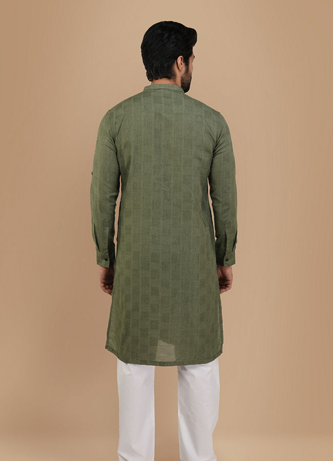 Manyavar Men Olive Green Self Chequered Kurta image number 2