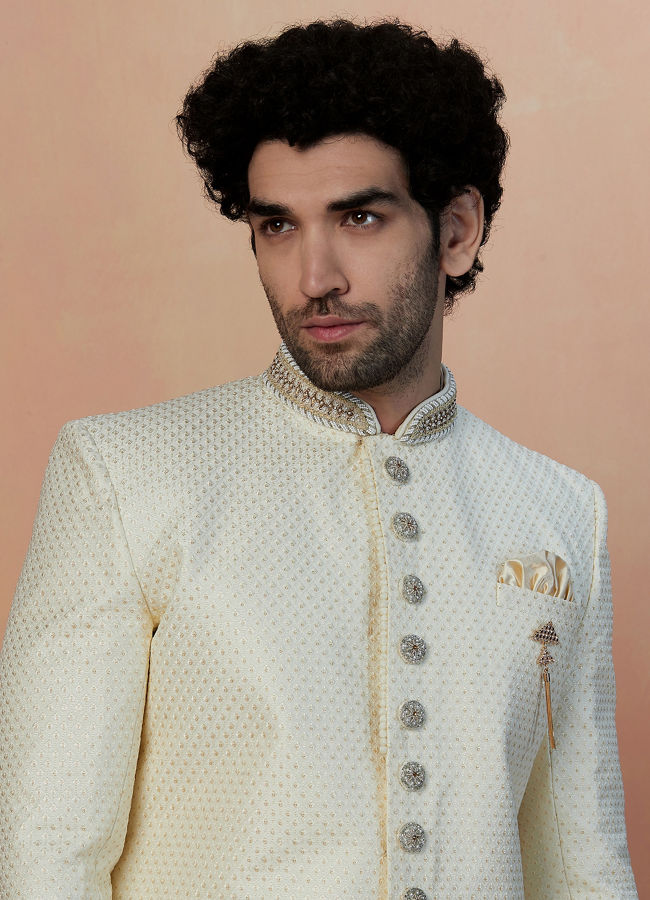 Manyavar Men Off White Sequins Embroidered Indo Western