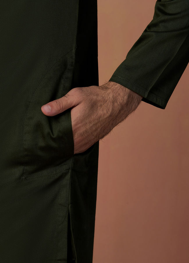 Manyavar Men Olive Green Plain Kurta Pajama