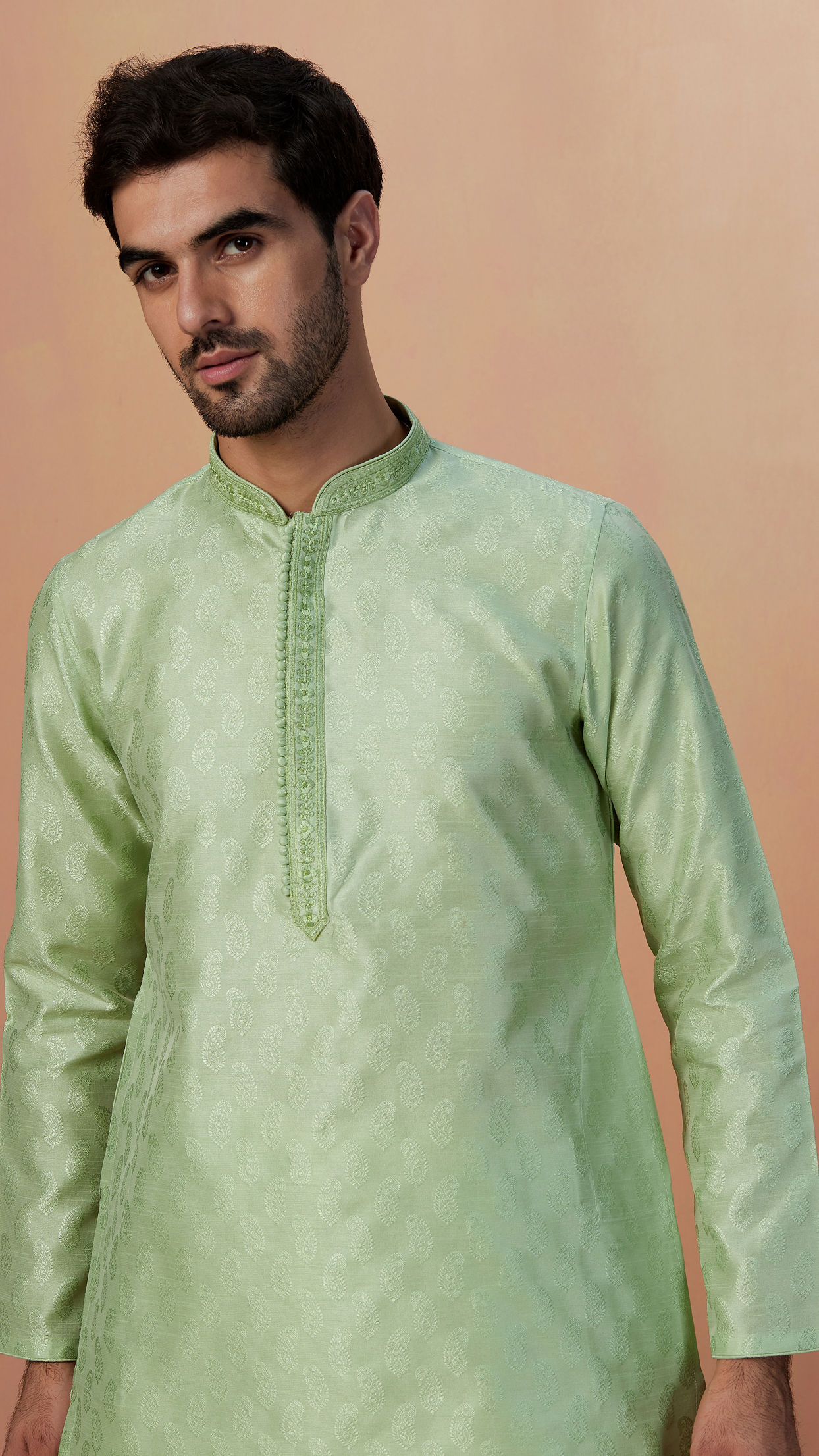 alt message - Manyavar Men Light Green Paisley Kurta Pajama image number 0