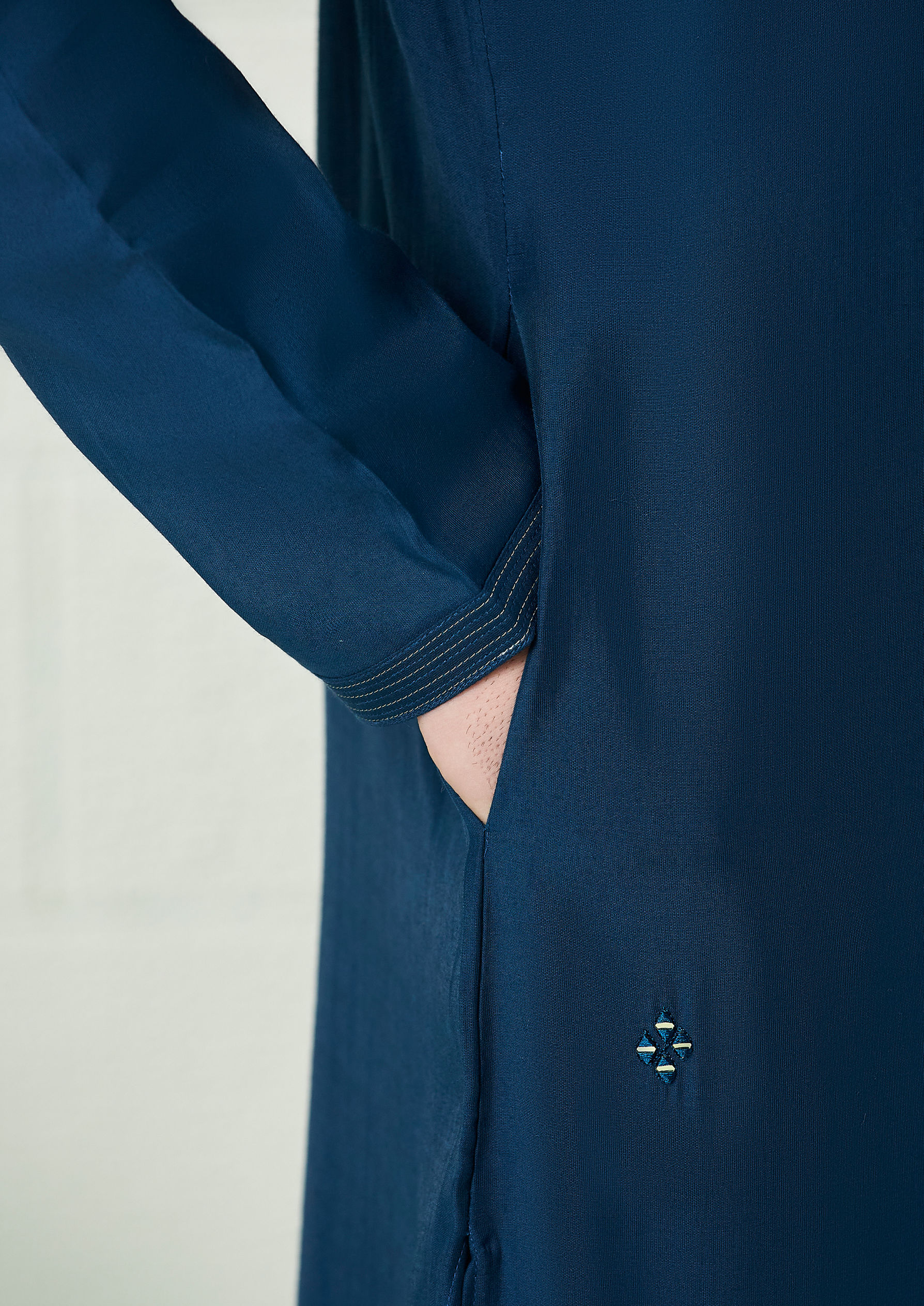 Twamev Men Prussian Blue Mirror Work Kurta Set