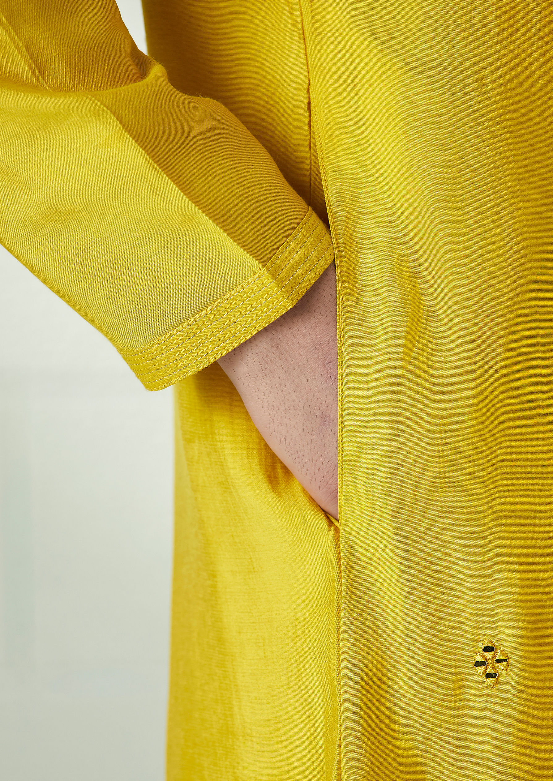 Twamev Men Empire Yellow Mirror Embroidered Kurta Set