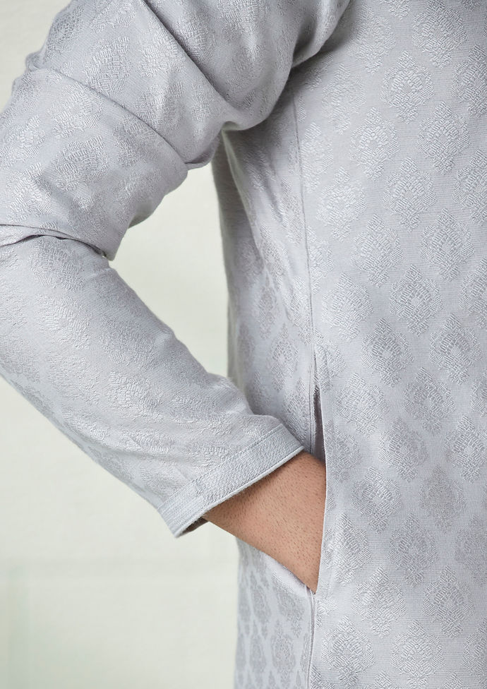 Twamev Men Cloud Silver Grey Self Pattern Kurta Set