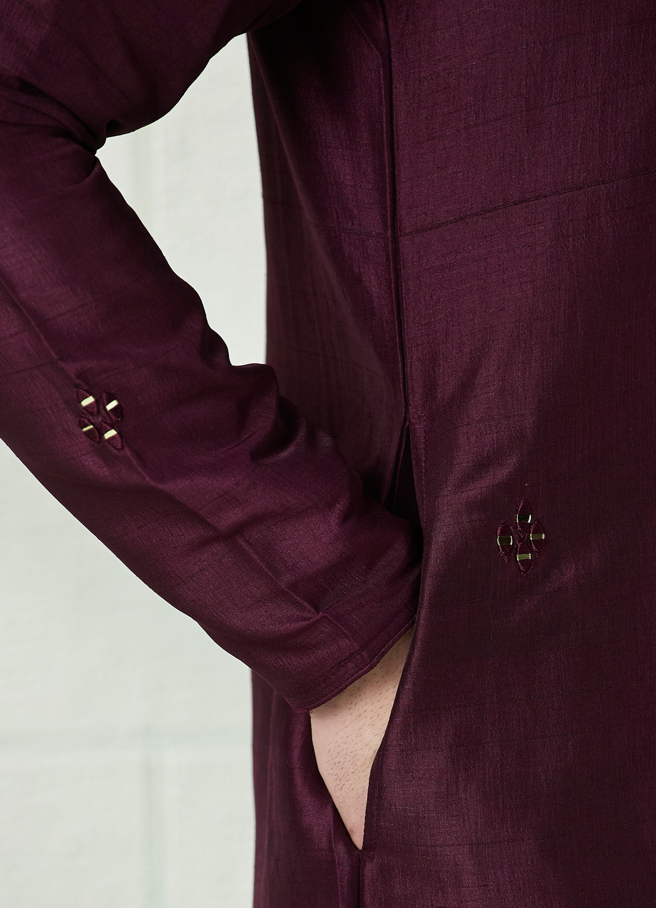 Twamev Men Wine Red Mirror Work Kurta Set