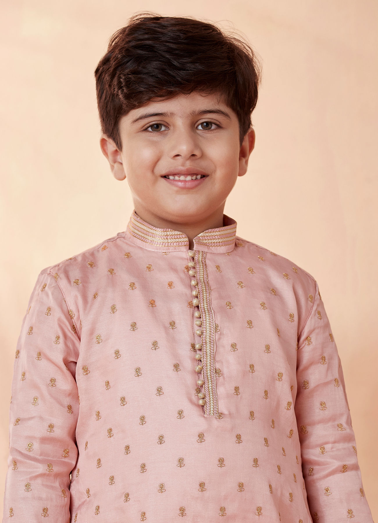 Manyavar Boys Boys Coral Pink Self Motif Kurta Set