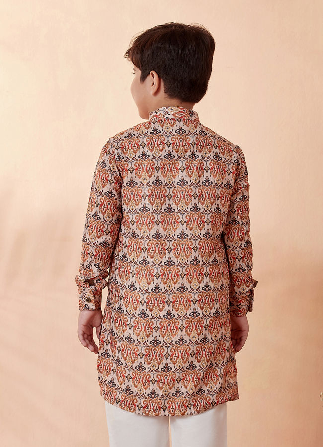 alt message - Manyavar Boys Boys Orange Printed Kurta Set image number 2