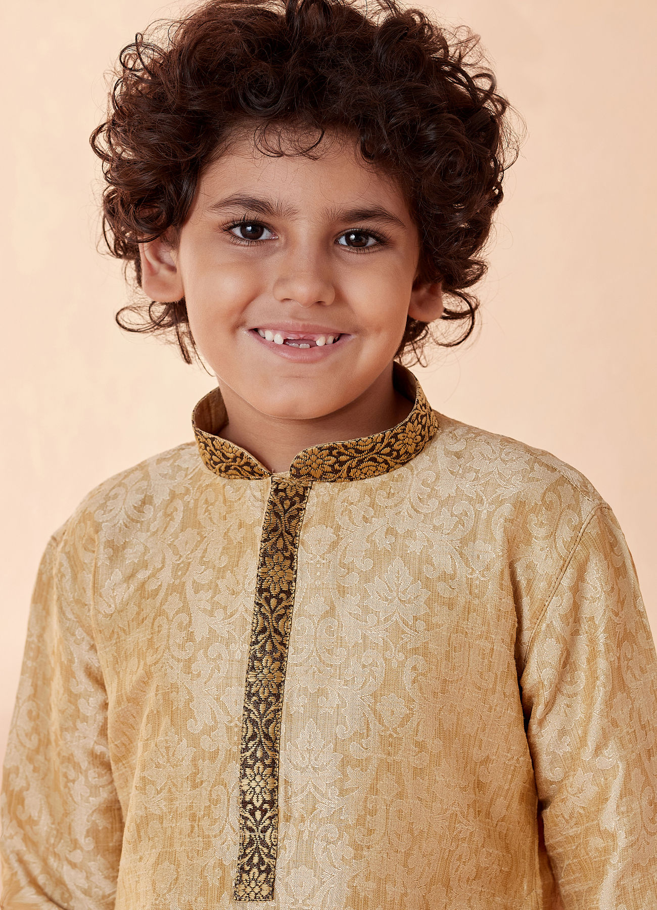 Manyavar Boys Boys Beige Jacquard Kurta Set