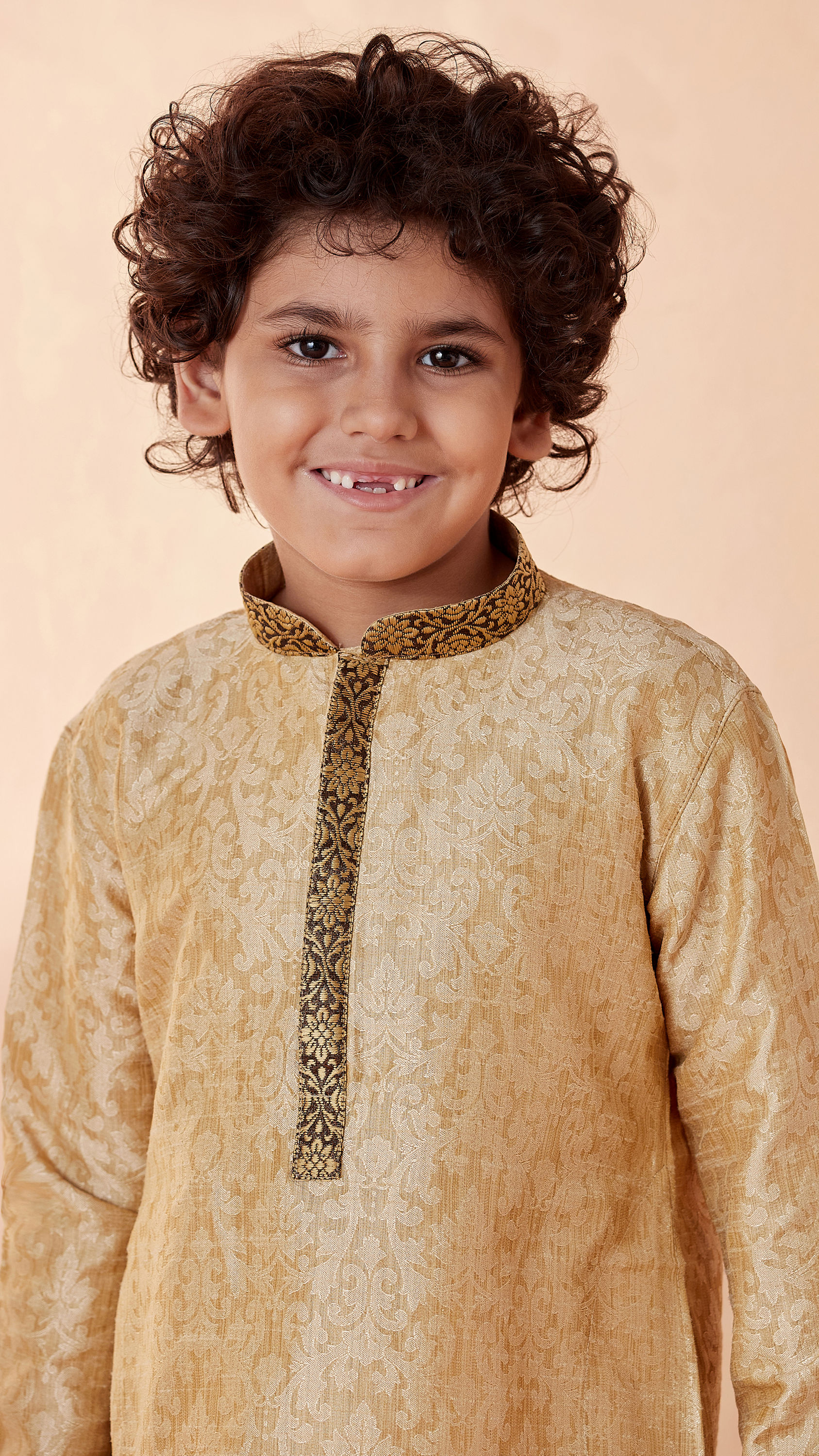 Manyavar Boys Boys Beige Jacquard Kurta Set