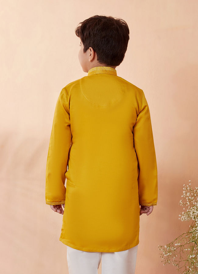 Manyavar Boys Boys Mustard Solid Kurta Set