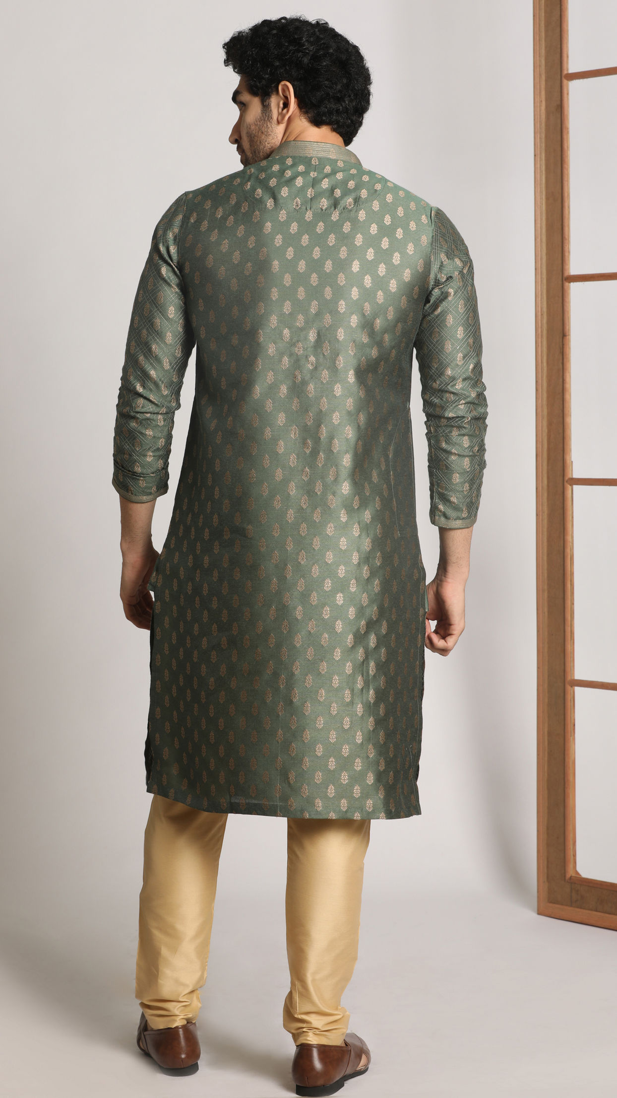 Manyavar Men Bottle Green Festive Kurta With Golden Motifs