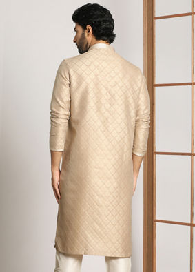 alt message - Manyavar Men Light Taupe Self Embossed Kurta Set image number 2