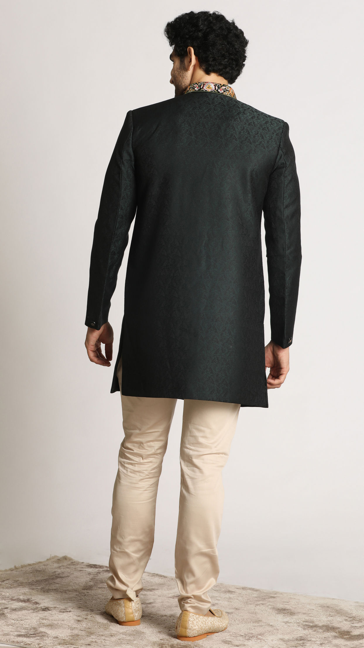 Manyavar Men Dark Green Indo Western With Dupatta
