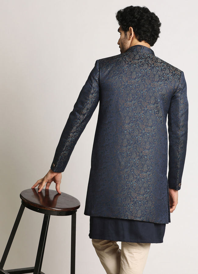 alt message - Manyavar Men Blue Paisley Print Indo Western image number 2