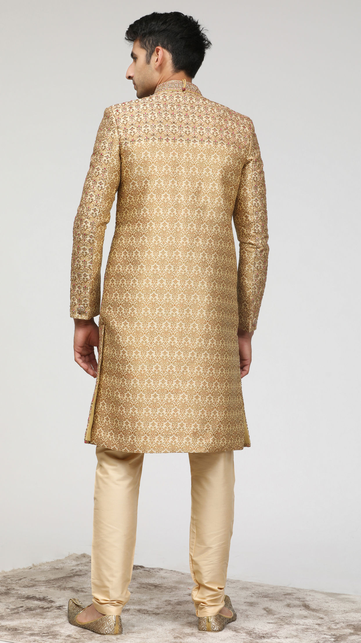 alt message - Manyavar Men Fawn Sherwani With Heavy Embroidery Work image number 2