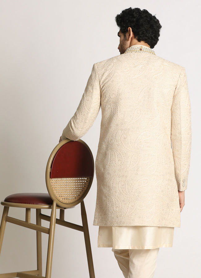 alt message - Manyavar Men Light Grey Paisley Indo Western image number 2