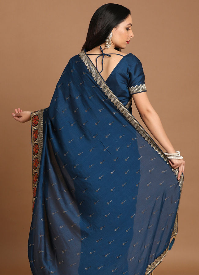 Mohey Women Georgeous Blus Saree