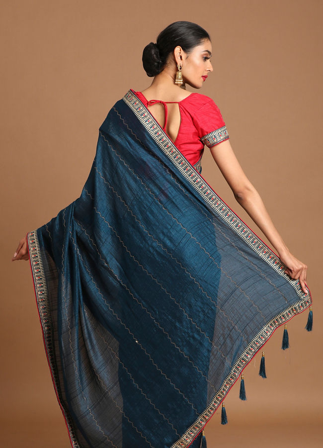 Graceful Blue Saree image number 2