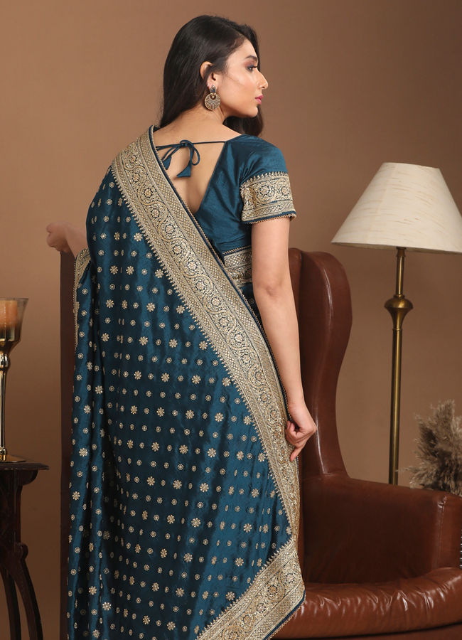 Mohey Women Sensuous Blue Saree image number 2