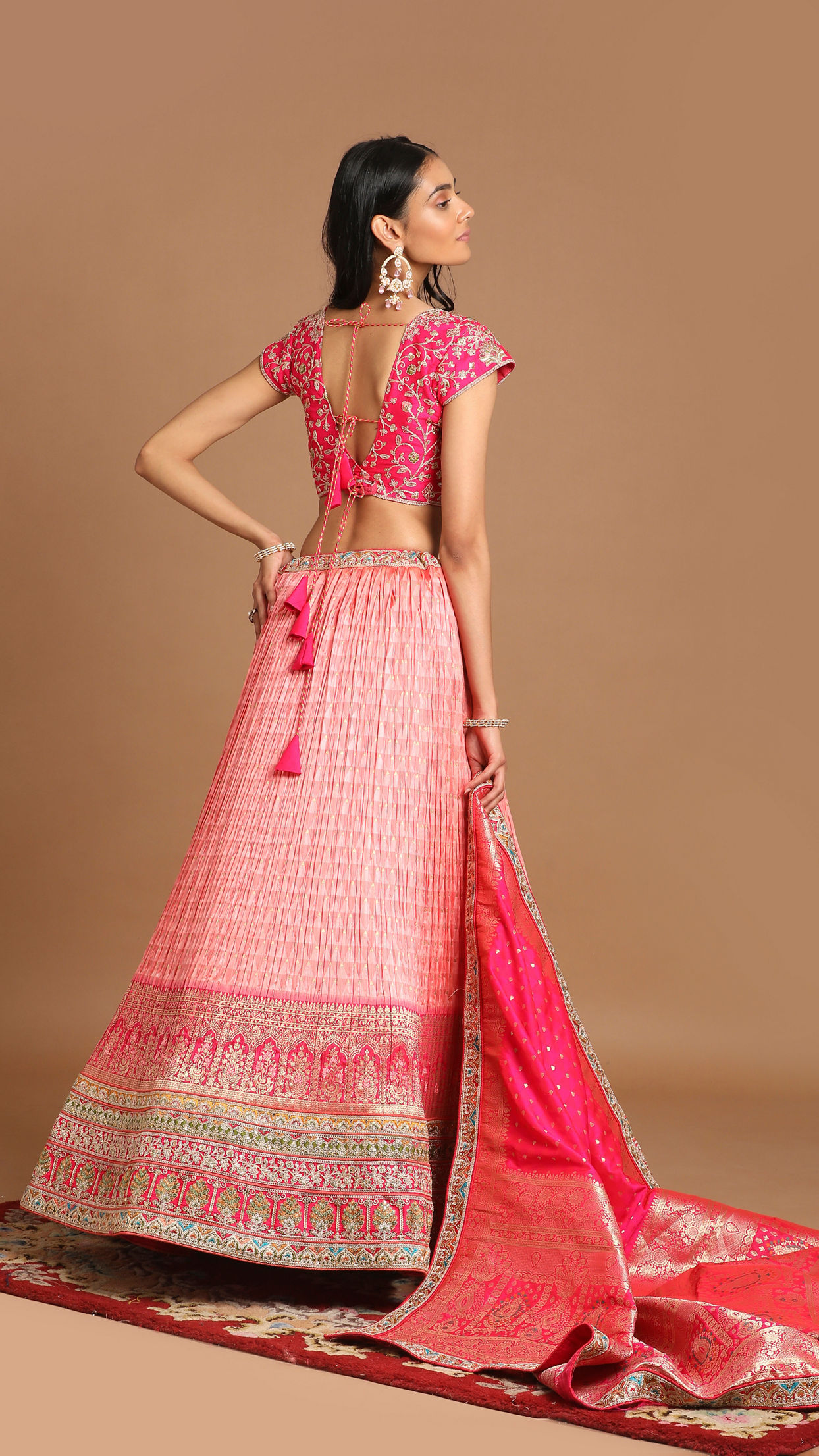 Mohey Women Elegant Peach Benarasi Lehenga