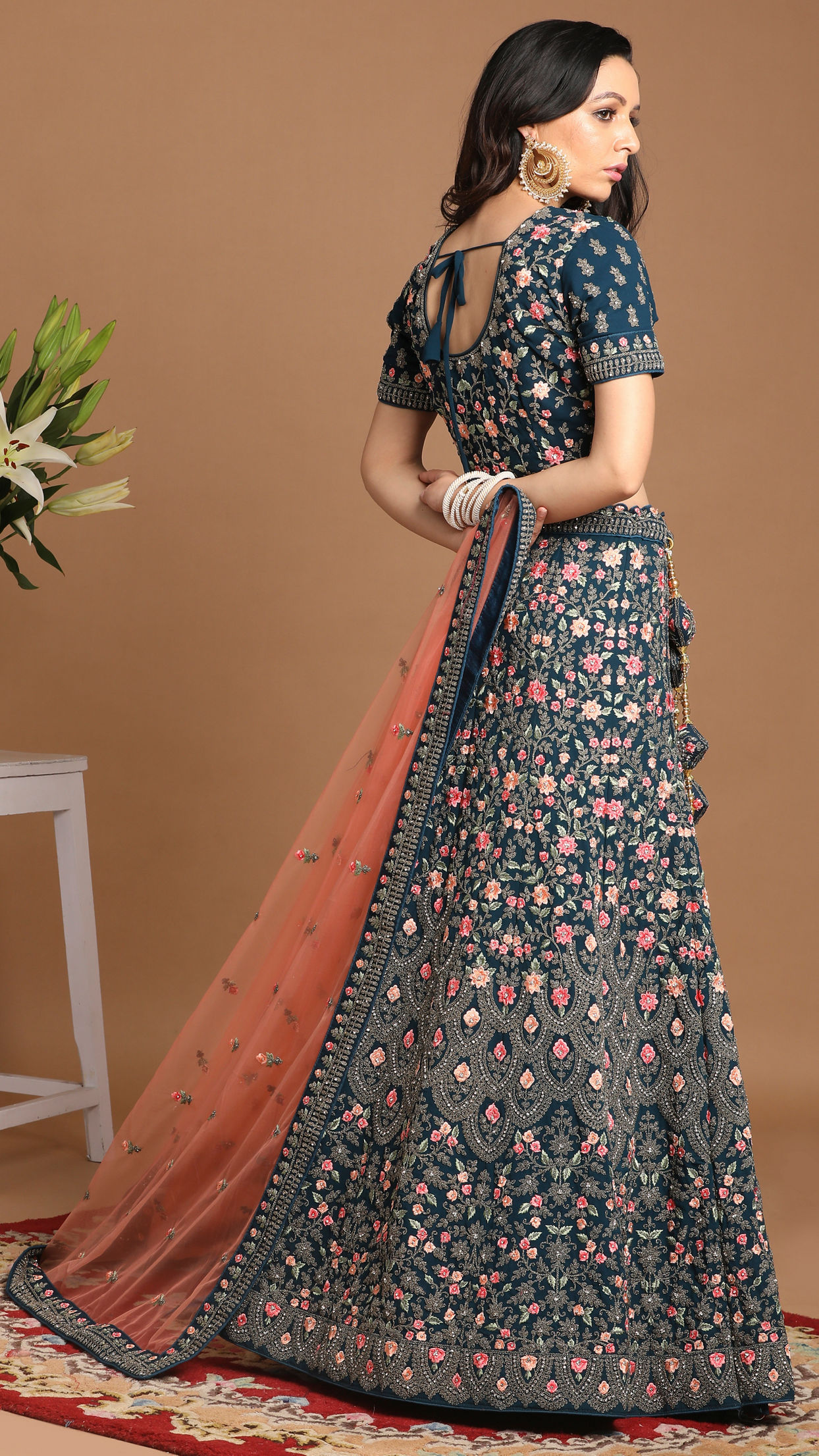 Teal Blue Embroidered Lehenga with Floral Motif image number 3