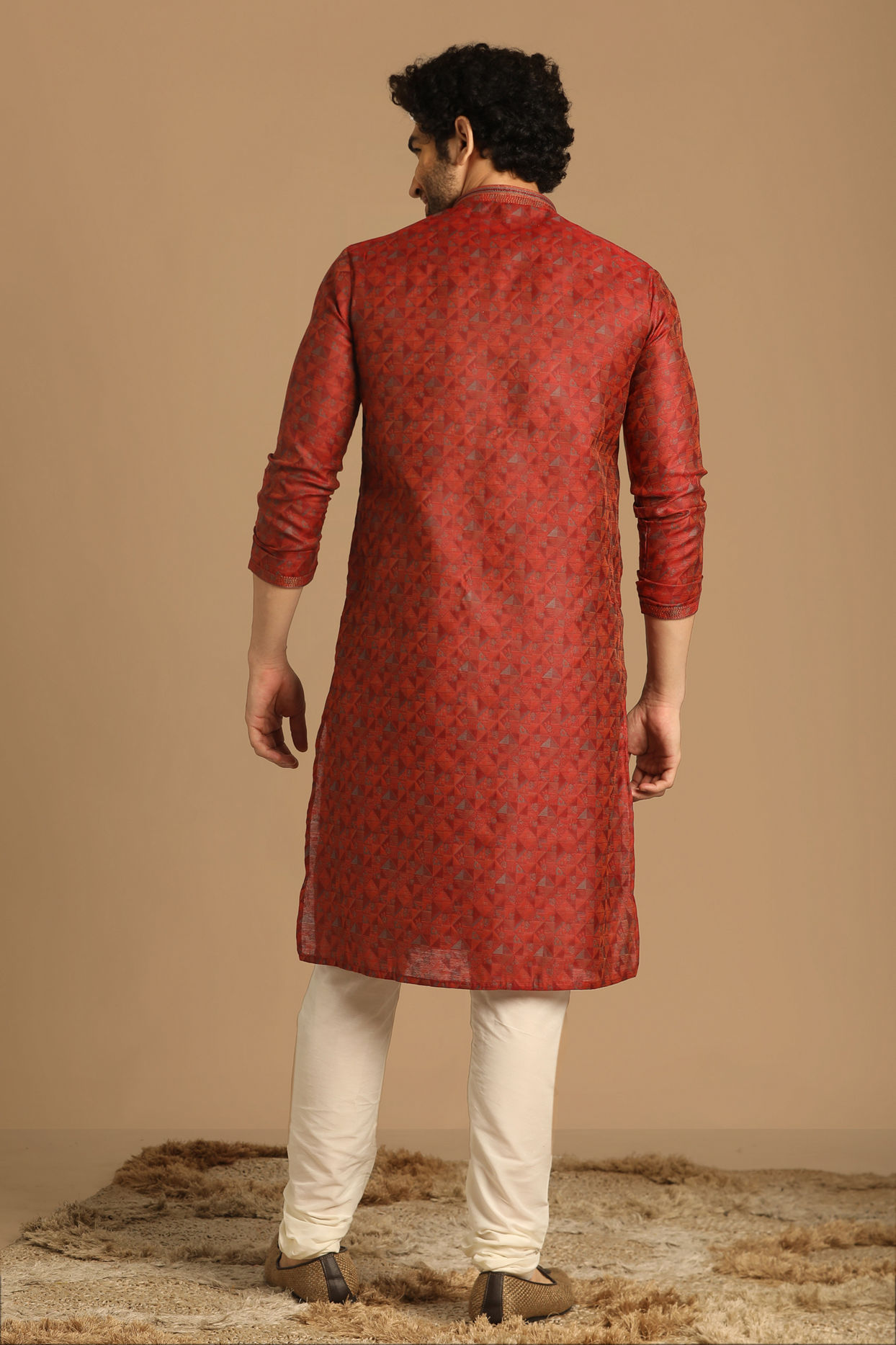 Manyavar Men Smart Fit Maroon Kurta Pajama