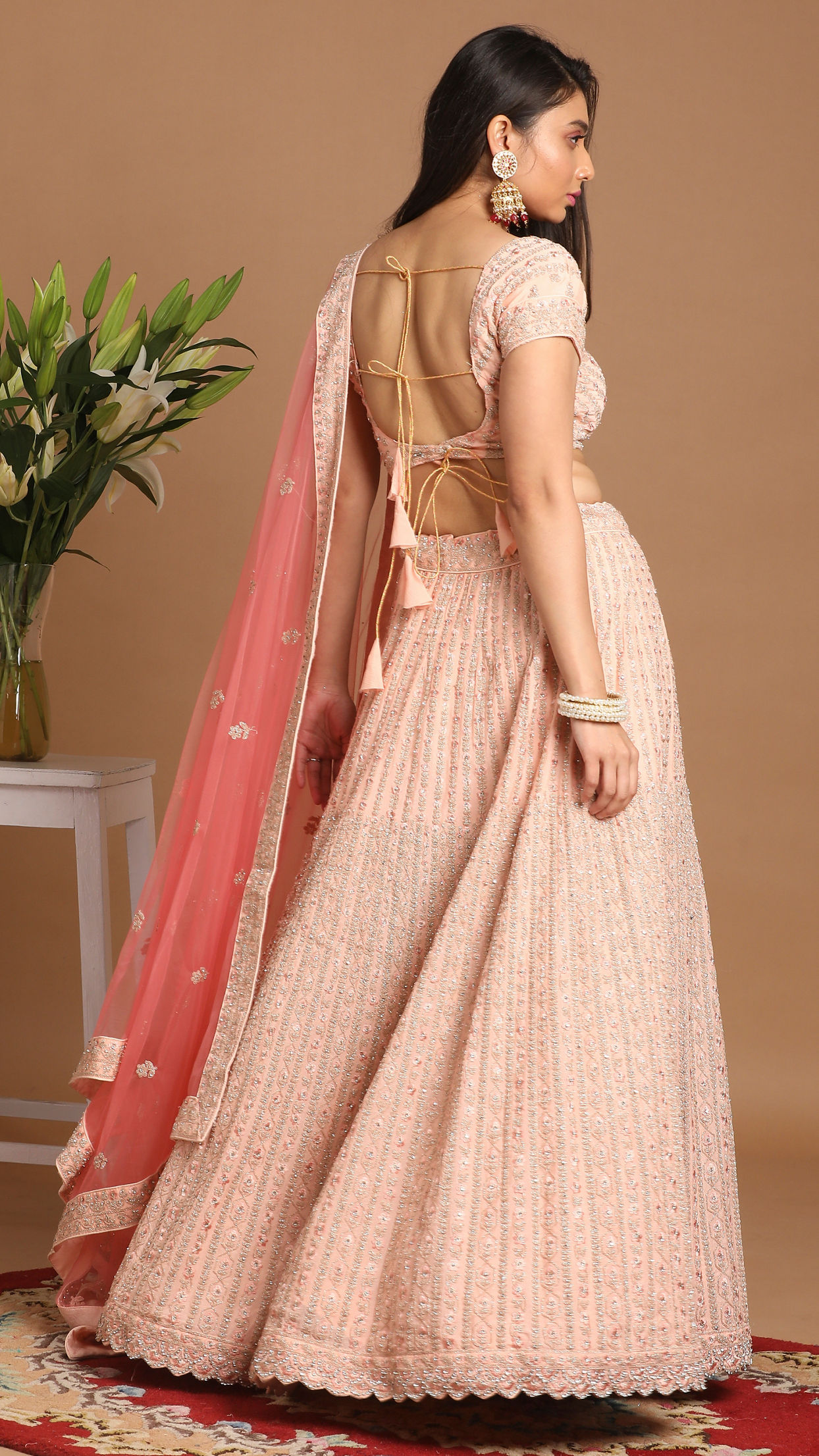 alt message - Mohey Women Chiffon Peach Lehenga image number 2