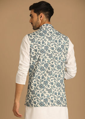 alt message - Manyavar Men Fashionable Light Hued Jacket image number 2