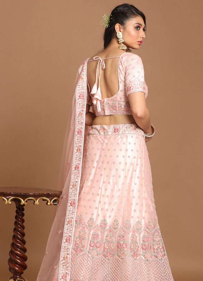 alt message - Mohey Women Light Pink Embellished Lehenga image number 3