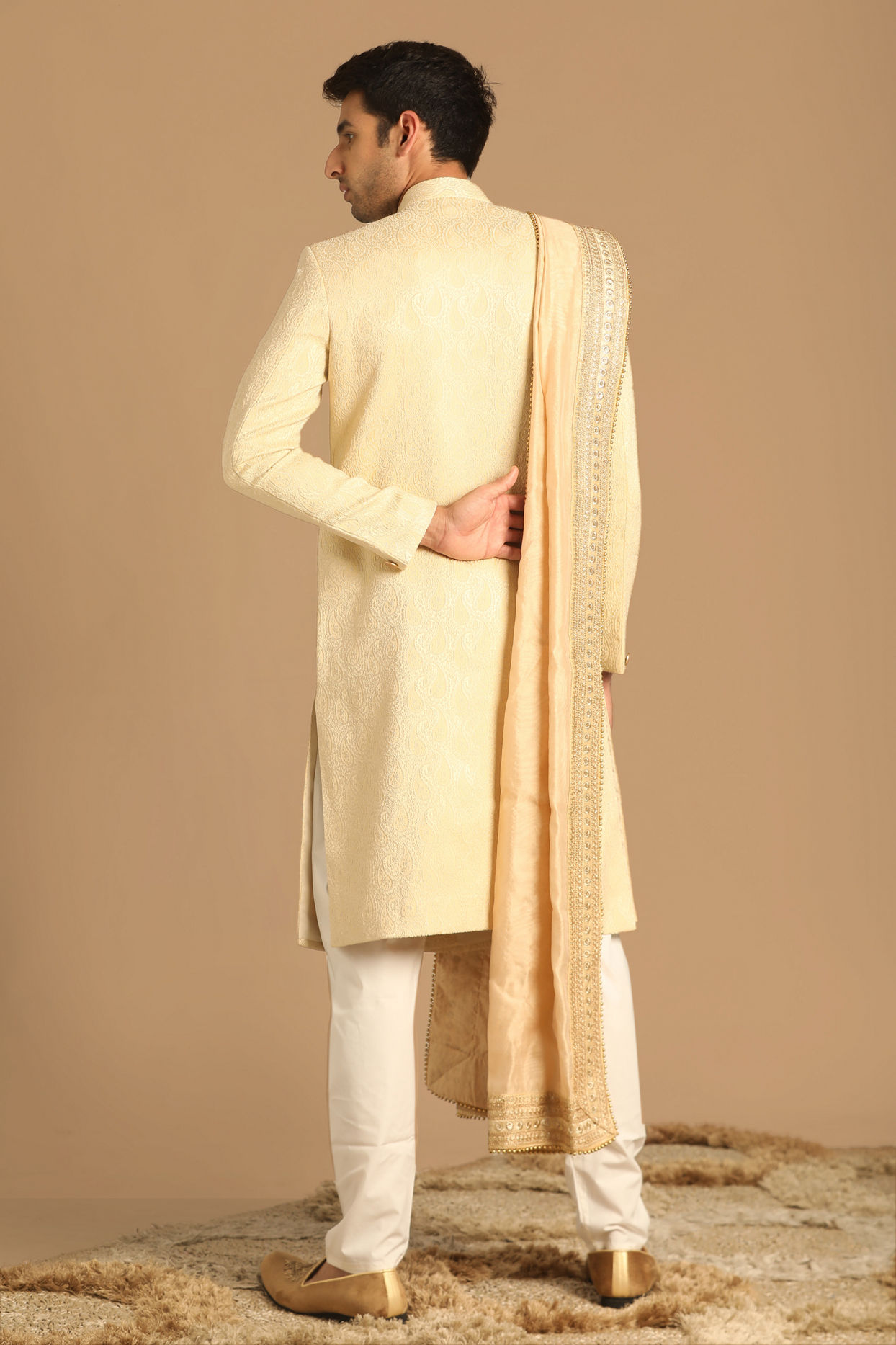 Manyavar Men Timeless Beige Sherwani image number 2