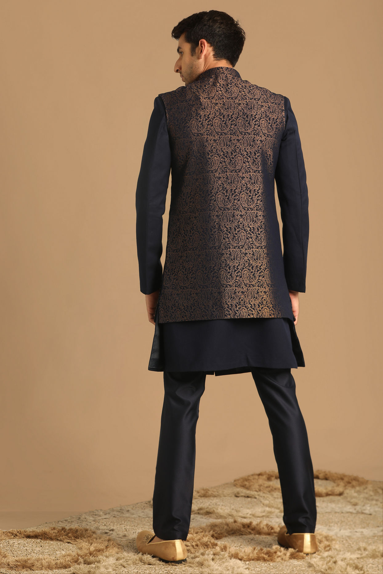 alt message - Manyavar Men Dark Blue Jacquard Layered Indo Western image number 2