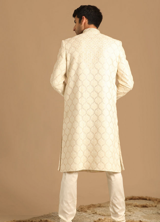 Manyavar Men Princely Cream And Gajaree Sherwani